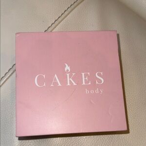 Cakes Body Pink Box